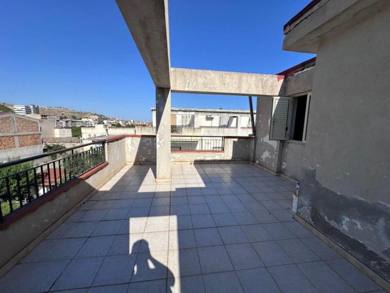Appartamento 112 Mq + Ampio Terrazzo 120 Mq Melito Di Porto Salvo 