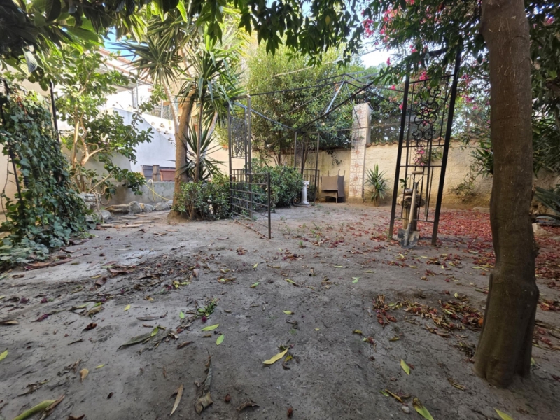 Casa Indipendente Su Due Livelli 140 Mq Con Giardino 100 Mq Catona