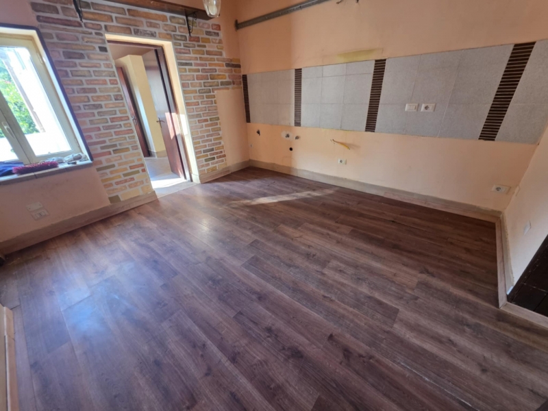 Casa Indipendente Su Due Livelli 140 Mq Con Giardino 100 Mq Catona