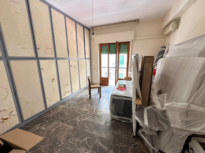 Ampio Appartamento Con Garage e Posto Auto Via Pio XI 180 Mq