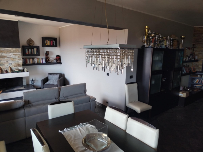 Appartamento Ristrutturato Arredato Panoramico Via Vallone Mariannazzo 160 Mq