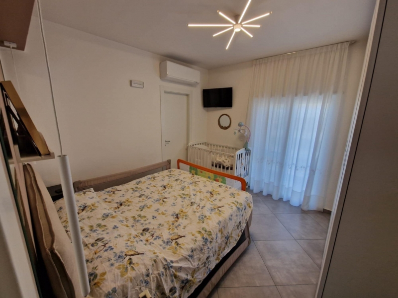 Appartamento Panoramico Con Posto Auto Pentimele/Archi 95 Mq
