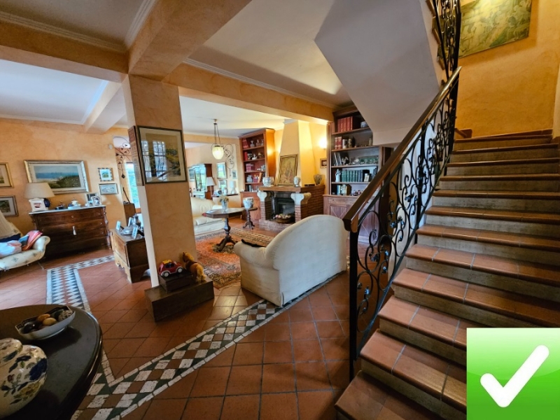 Villa Immersa Nel Verde Sala di Mosorrofa
