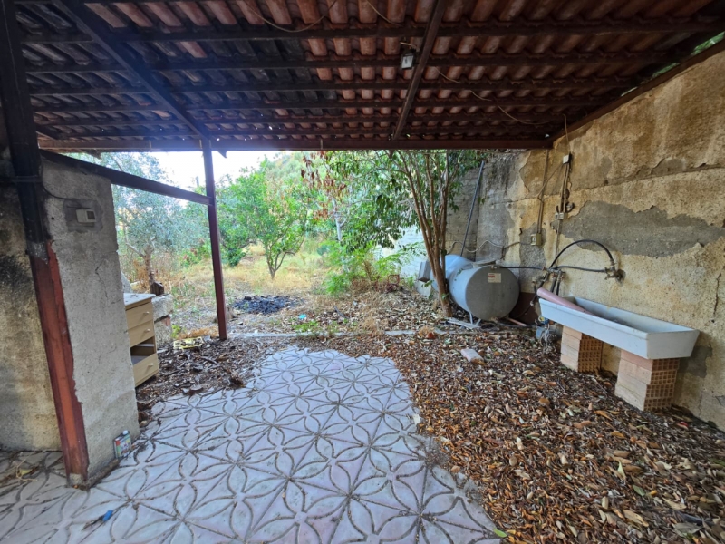 Villa Indipendente Da Ristrutturare 160 Mq Con Giardino 1000 Mq Prumo 