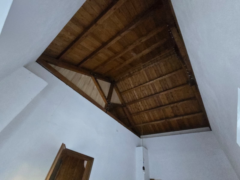 Villa Indipendente Da Ristrutturare 160 Mq Con Giardino 1000 Mq Prumo 