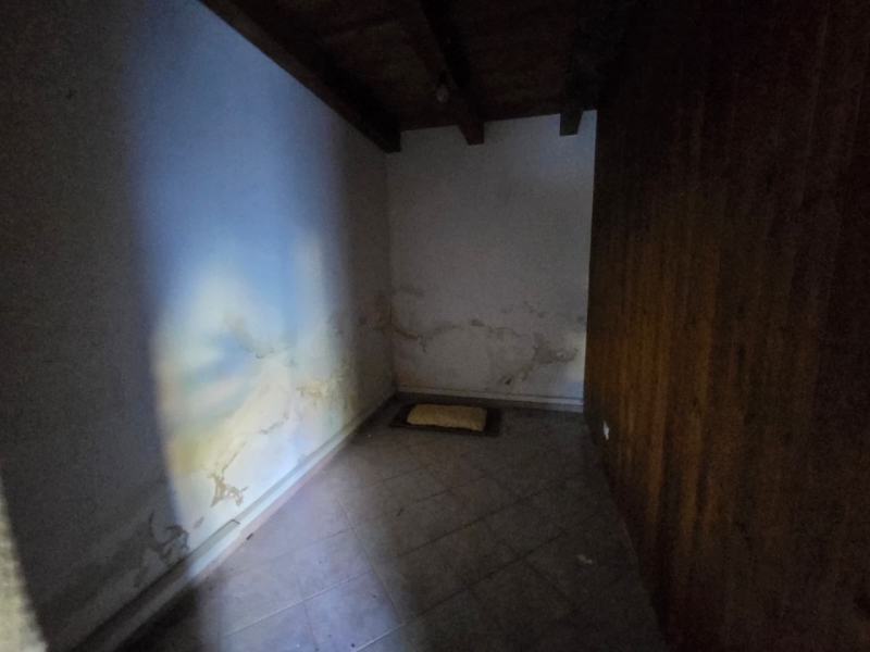 Villa Indipendente Da Ristrutturare 160 Mq Con Giardino 1000 Mq Prumo 