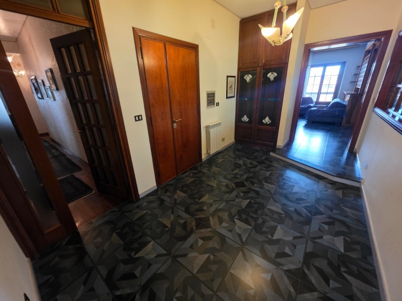 Ampio Appartamento + Giardino + Garage + Cantina Condofuri