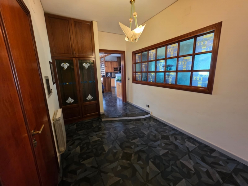 Ampio Appartamento + Giardino + Garage + Cantina Condofuri