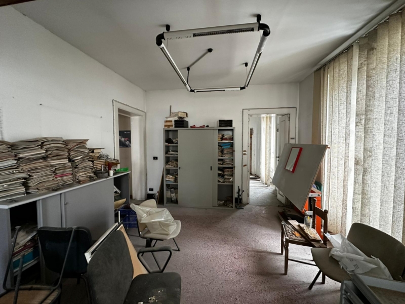 Appartamento Da Ristrutturare Centro 