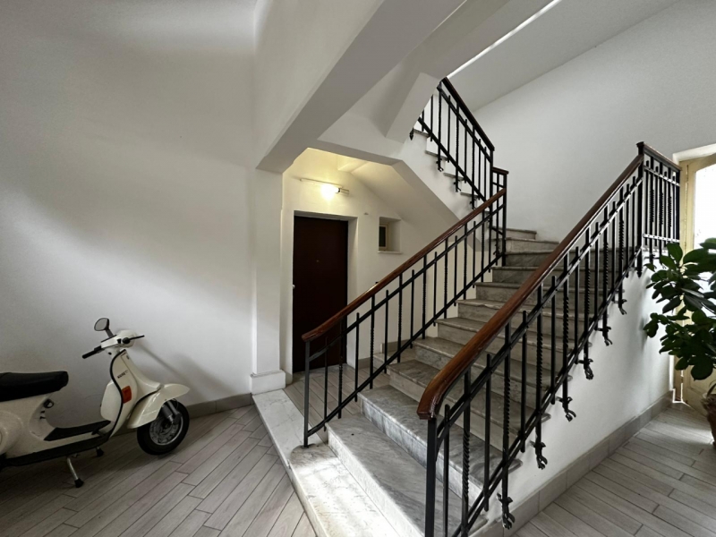 Appartamento Da Ristrutturare Centro 
