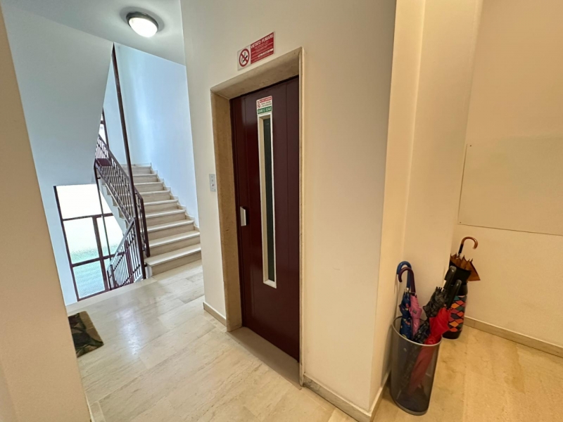 Appartamento 77 Mq + Cantina + Garage + Posto Auto Milano 