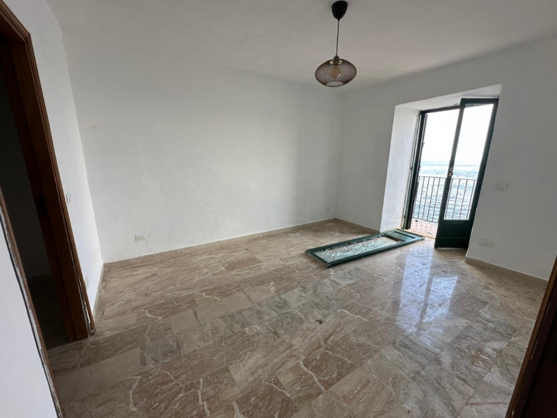 Casa Indipendente Fronte Mare Accesso Diretto Chianalea