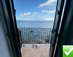 Casa Indipendente Fronte Mare Accesso Diretto Chianalea