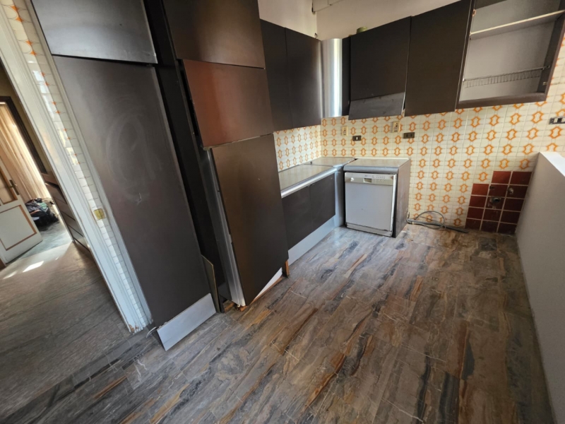 Ampio Appartamento Sbarre 130 Mq