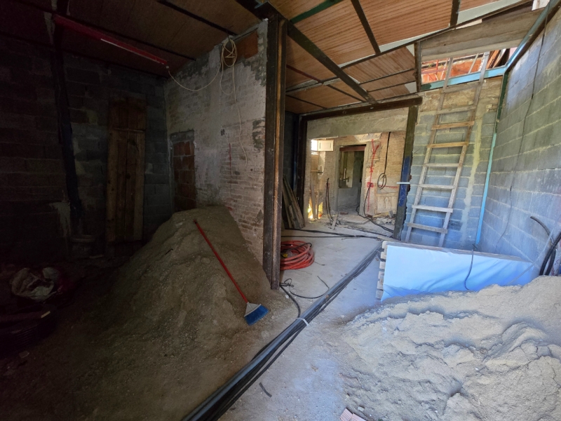 Casa Indipendente due Livelli Da Rifinire Gallico Superiore