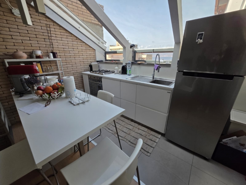 Splendido Appartamento Con Terrazzo Centro