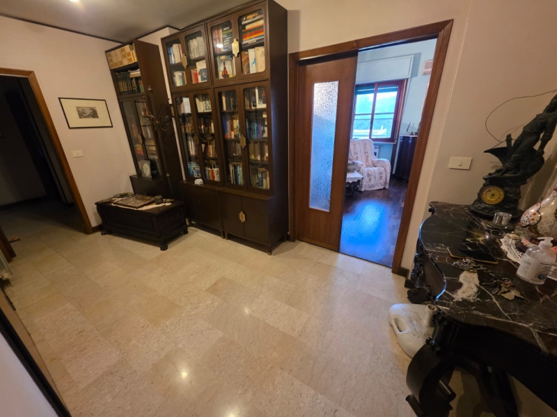 Ampio Appartamento Centro Pressi Piazza Sant'Agostino