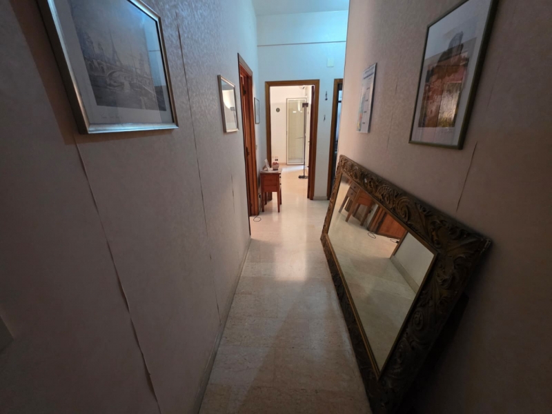 Appartamento Centro Pressi Piazza Sant'Agostino 80 Mq