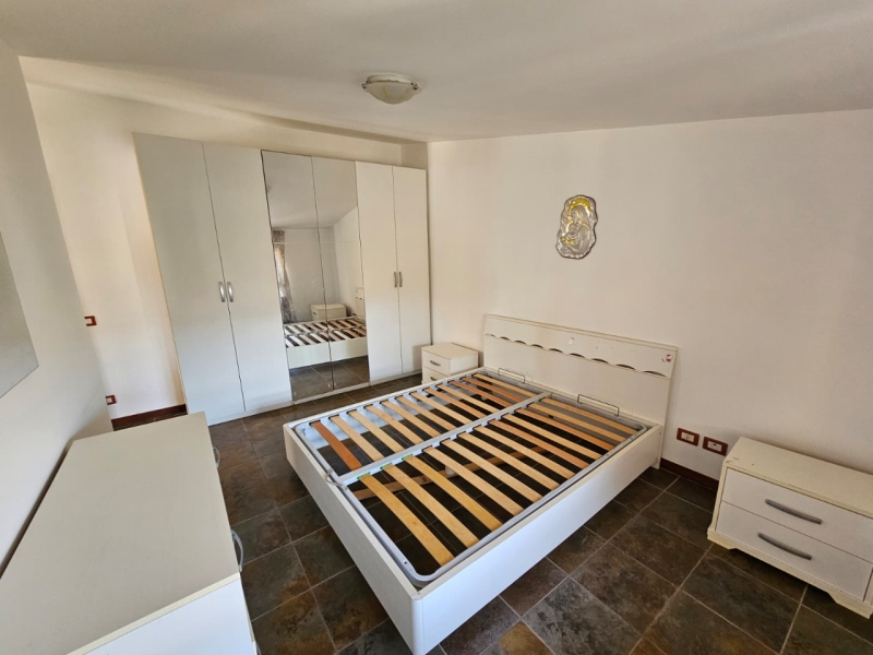 Mansarda Semi Arredata Panoramica Con Terrazzo Pezzo