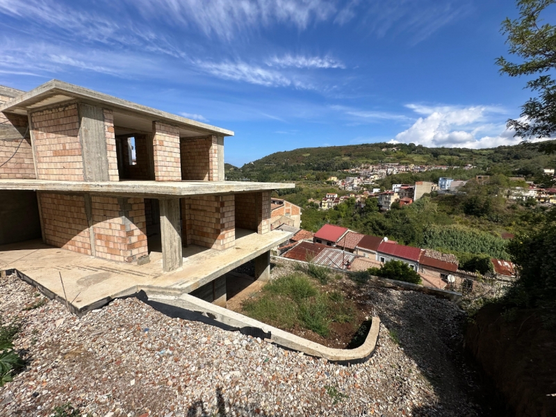 Prestigiosa Villa Con Ampia Corte Pellegrina Di Bagnara