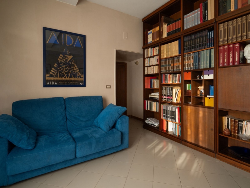 Appartamento Arredato Fronte Duomo