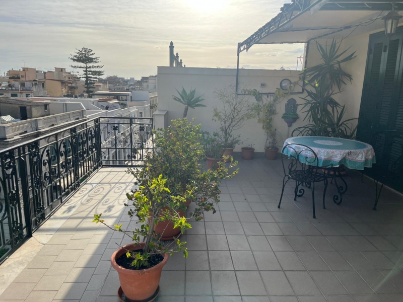 Appartamento Arredato Fronte Duomo