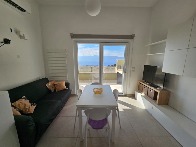 Bilocale Semindipendente di Design ?? Nuovo Arredato Vista Mozzafiato