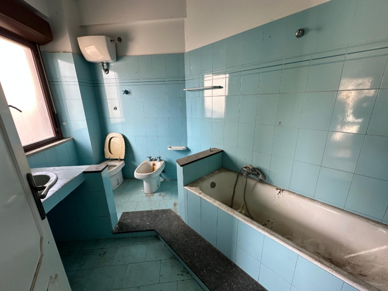 Villa indipendente Su Quattro Livelli Con giardino Villa San Giovanni