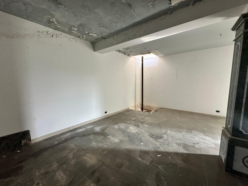 Villa indipendente Su Quattro Livelli Con giardino Villa San Giovanni