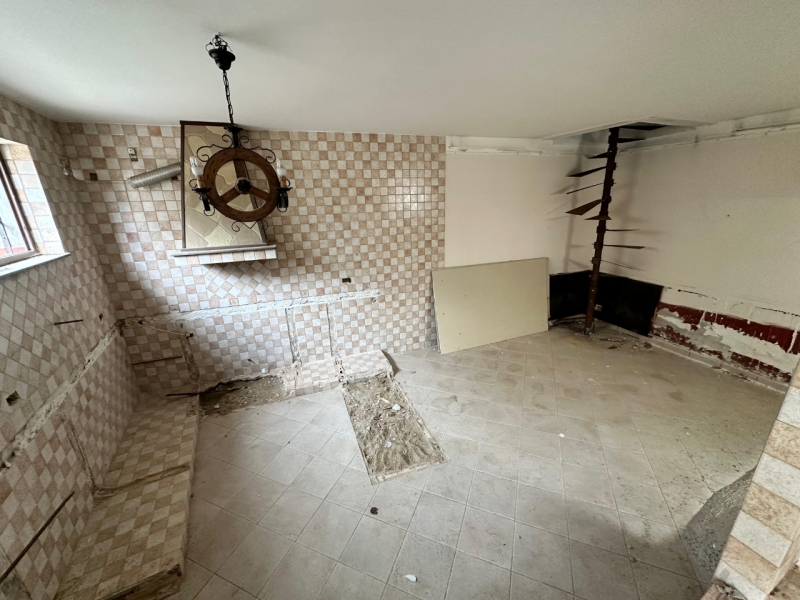 Villa indipendente Su Quattro Livelli Con giardino Villa San Giovanni