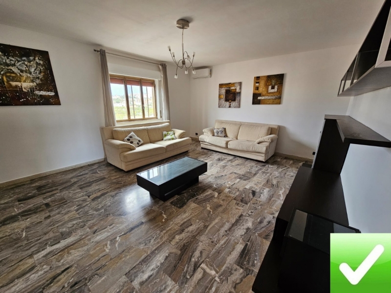 Appartamento Con Terrazzo Panoramico Arangea