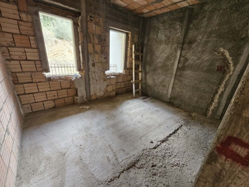 Villetta A Schiera 3 Livelli Con Giardino Condera