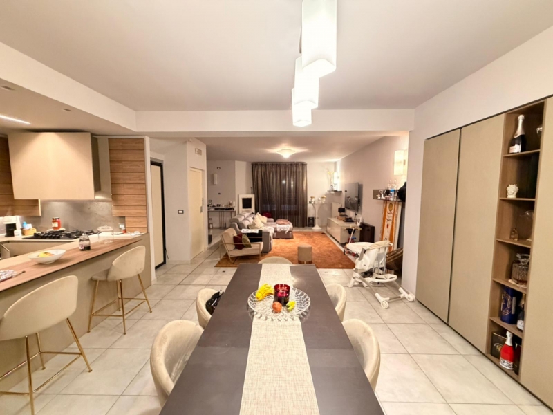 Villa A Schiera Con Giardino e Terrazzo Sbarre Pressi Bar San Francesco