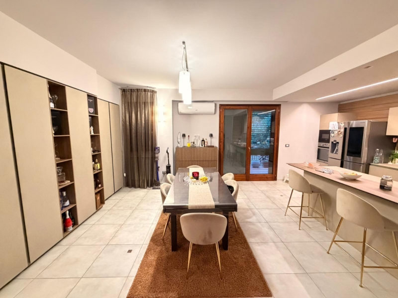 Villa A Schiera Con Giardino e Terrazzo Sbarre Pressi Bar San Francesco