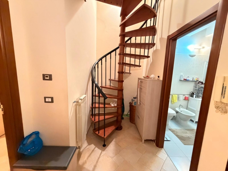 Villa A Schiera Con Giardino e Terrazzo Sbarre Pressi Bar San Francesco