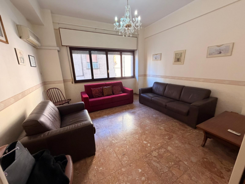 Appartamento Con Cortile Centro Città