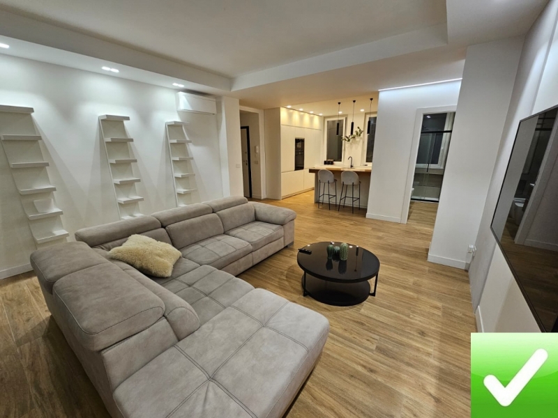 Prestigioso Appartamento Arredato Centro