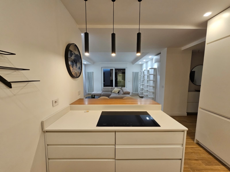 Prestigioso Appartamento Arredato Centro