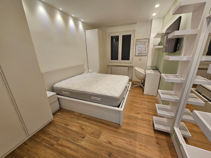 Prestigioso Appartamento Arredato Centro