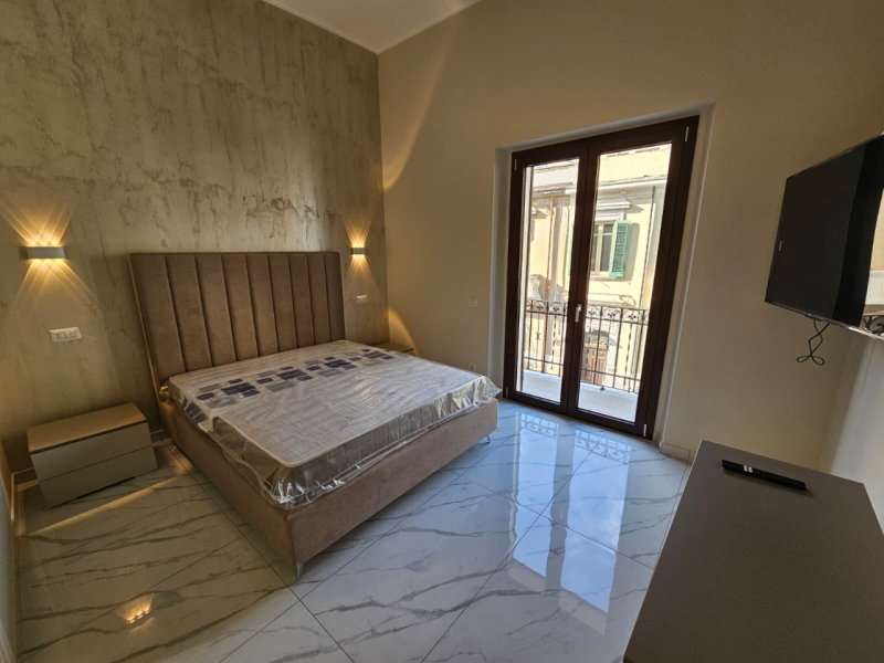 Bilocale Ristrutturato Arredato Pregio Centro Pressi Duomo