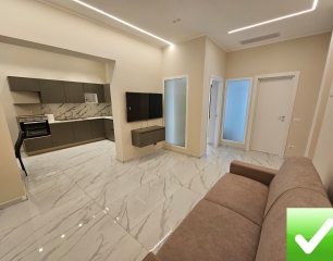 Bilocale Ristrutturato Arredato Pregio Centro Pressi Duomo