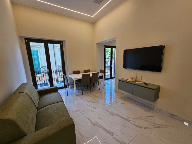 Bilocale Ristrutturato Centro Pressi Duomo