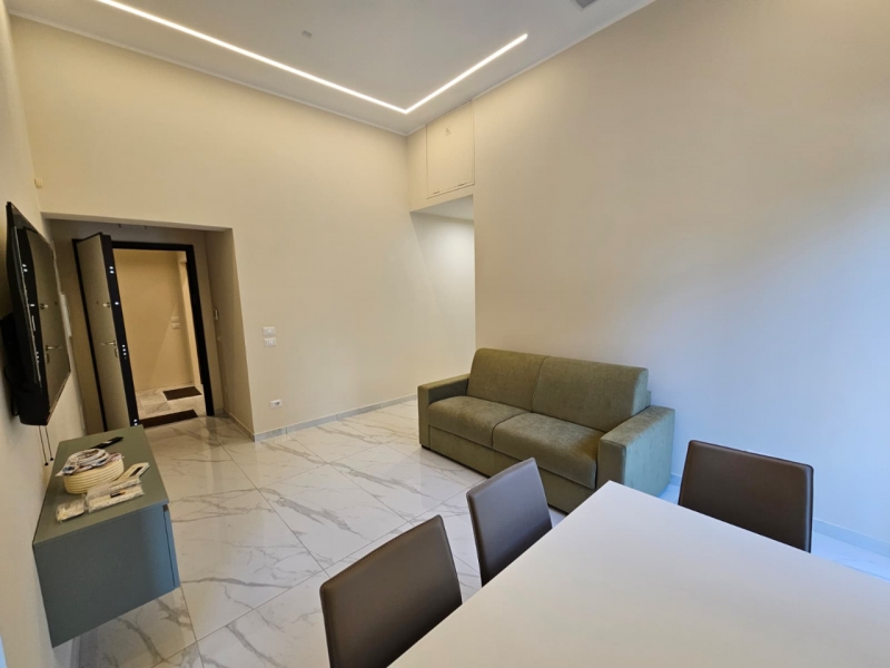 Bilocale Ristrutturato Centro Pressi Duomo