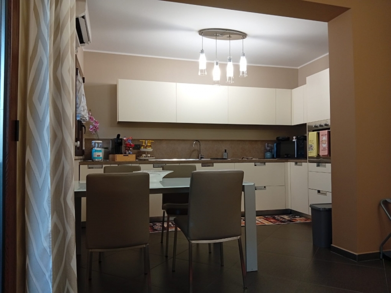 Appartamento Arredato Con Posto Moto Viale Amendola