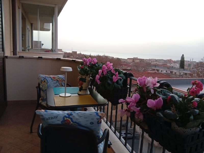 Appartamento Arredato Con Posto Moto Viale Amendola