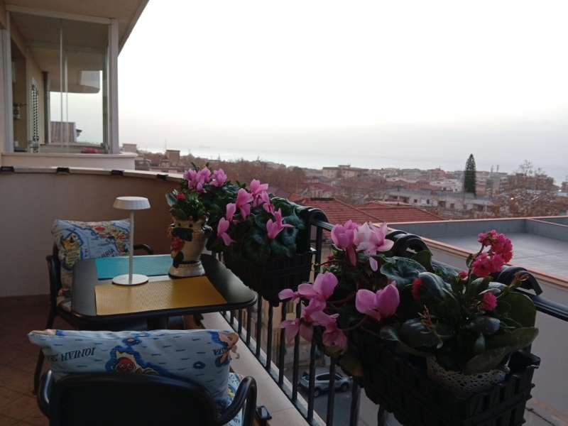 Appartamento Arredato Con Posto Moto Viale Amendola