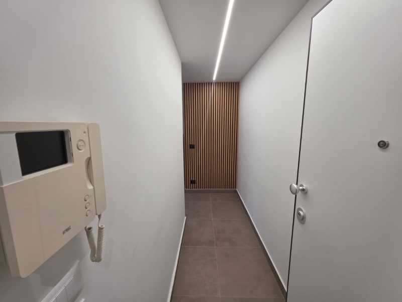 Appartamento Ristrutturato Arredato Via Filippini