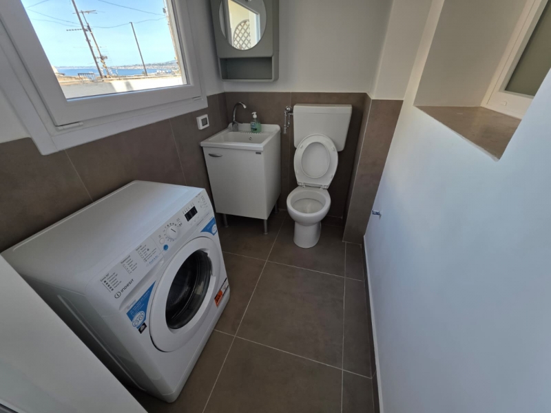 Appartamento Ristrutturato Arredato Via Filippini