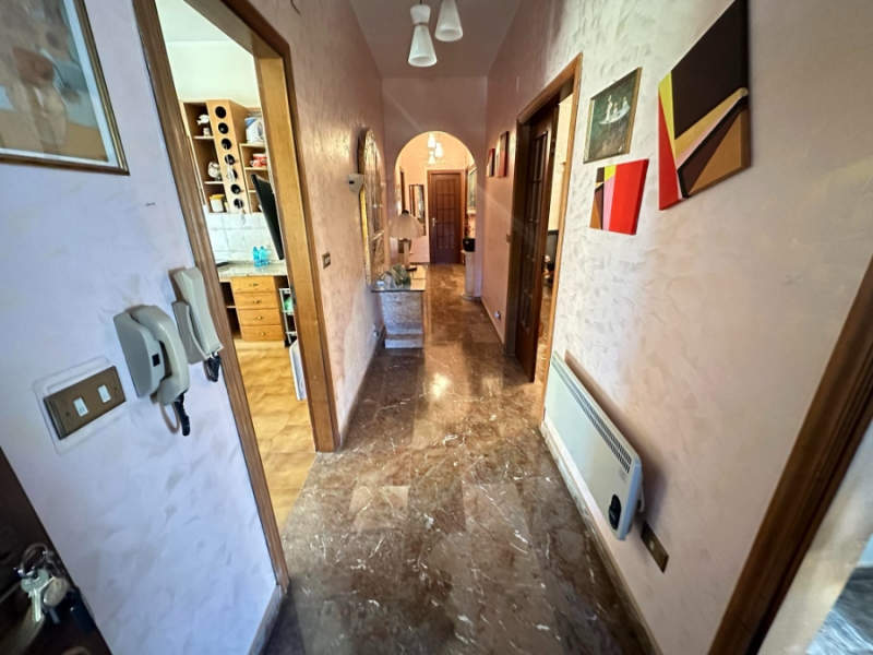 Ampio Appartamento + Posto Auto Campo Calabro 150 Mq