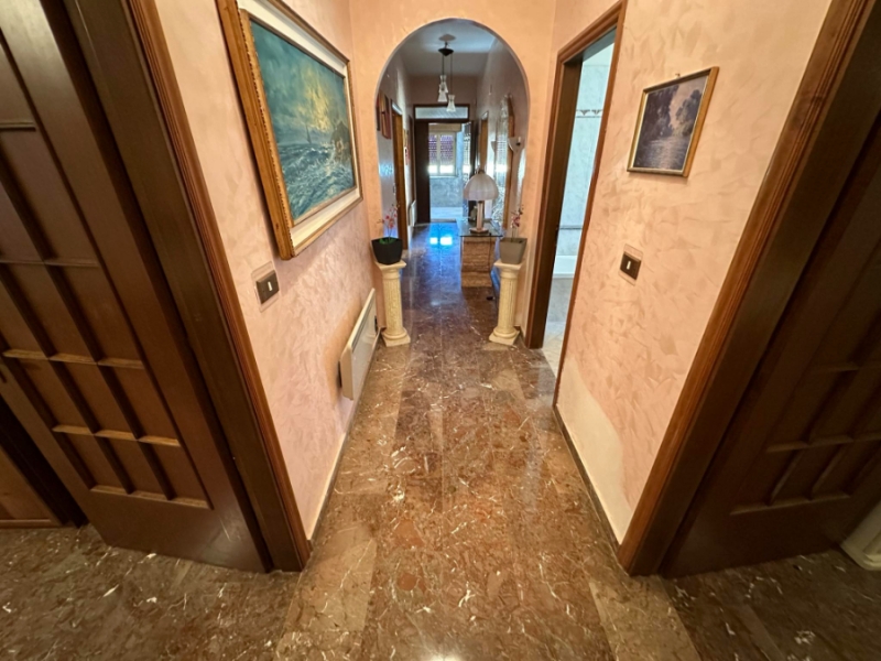 Ampio Appartamento + Posto Auto Campo Calabro 150 Mq